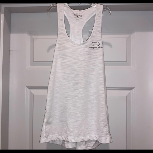 Vineyard Vines Tank Top - Picture 1 of 4